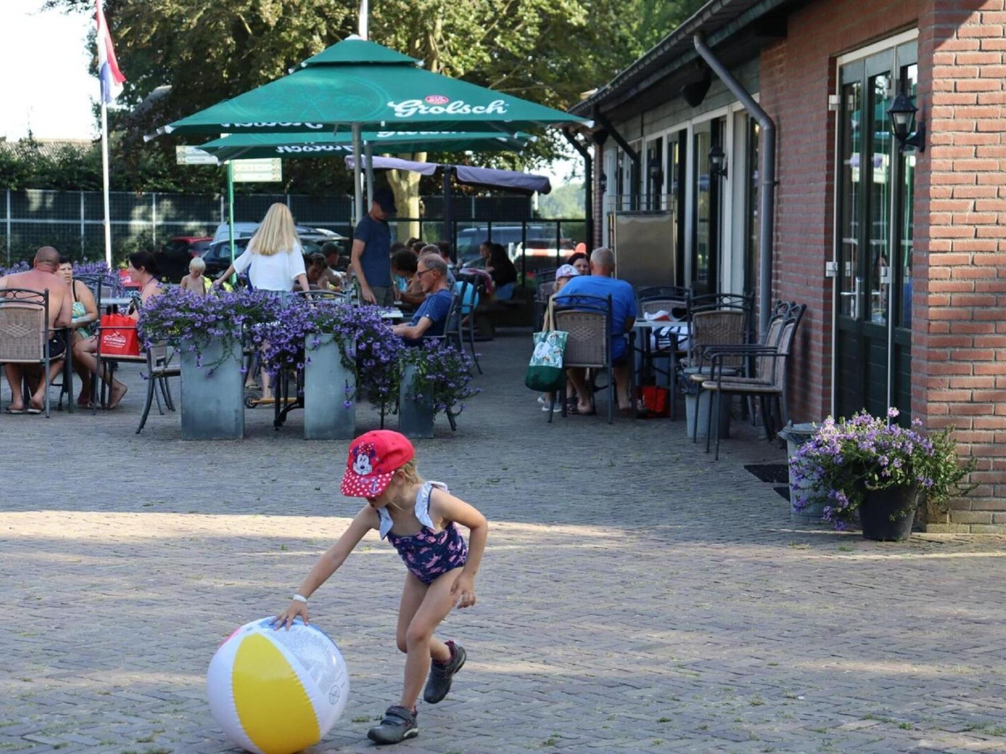 Udenhout Chalet Near Loonse And Drunense Duinenヴィラ エクステリア 写真