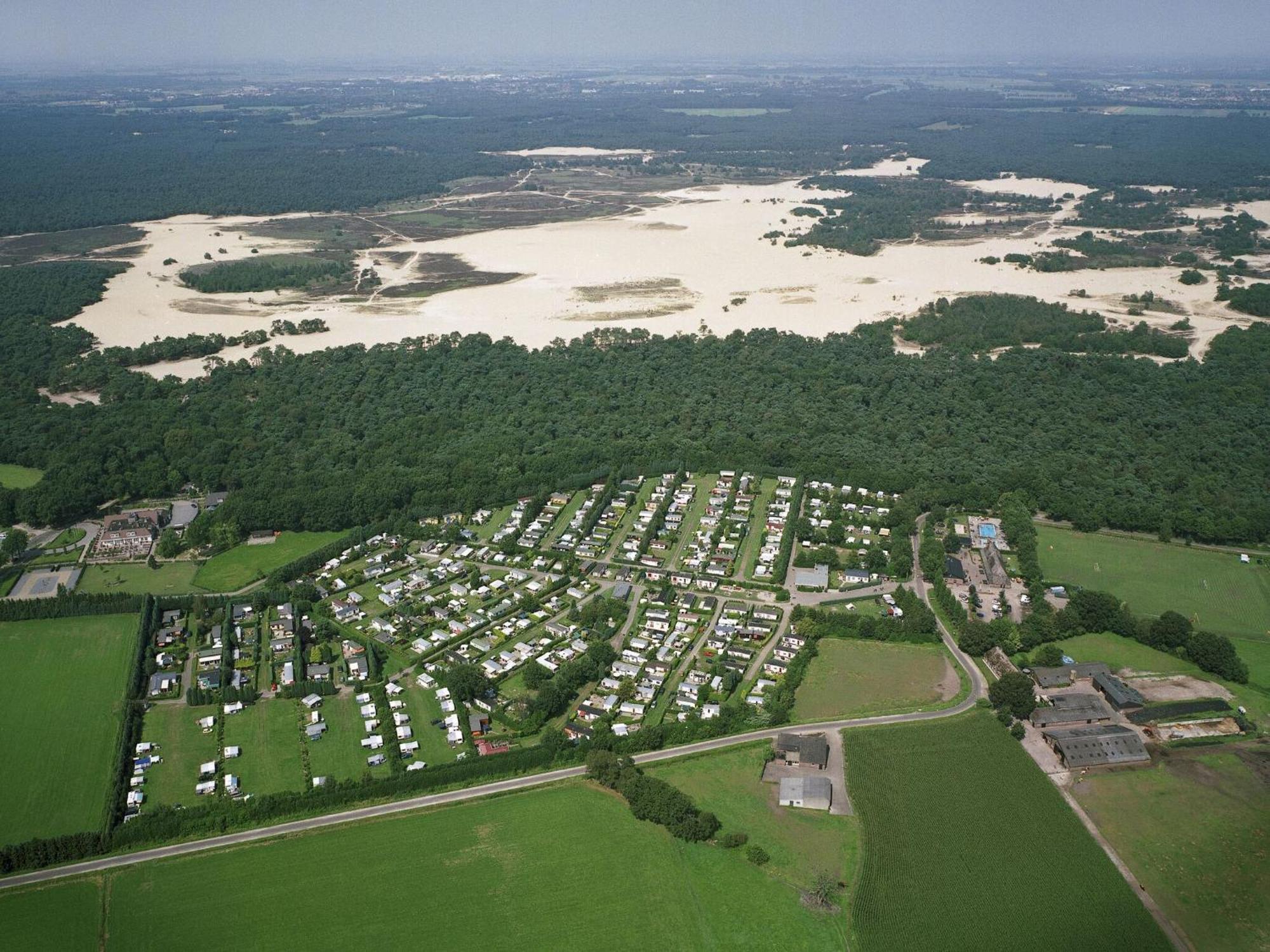 Udenhout Chalet Near Loonse And Drunense Duinenヴィラ エクステリア 写真